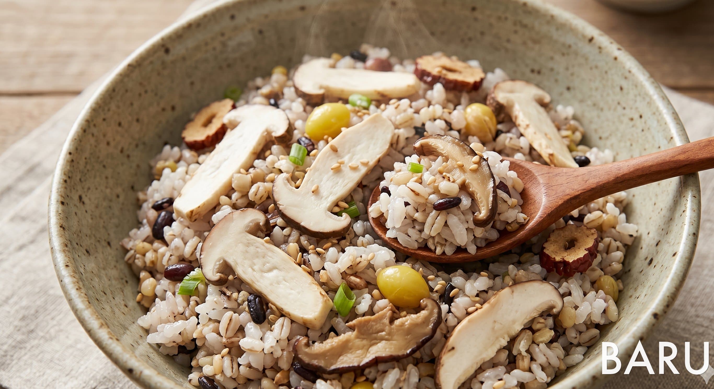 Cast Iron Pot King Oyster Mushroom Rice (솥밥 참송이버섯밥)