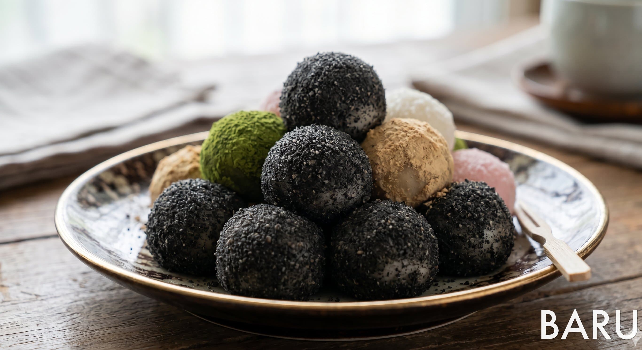 Gyeongdan (Sweet Rice Balls) (경단)