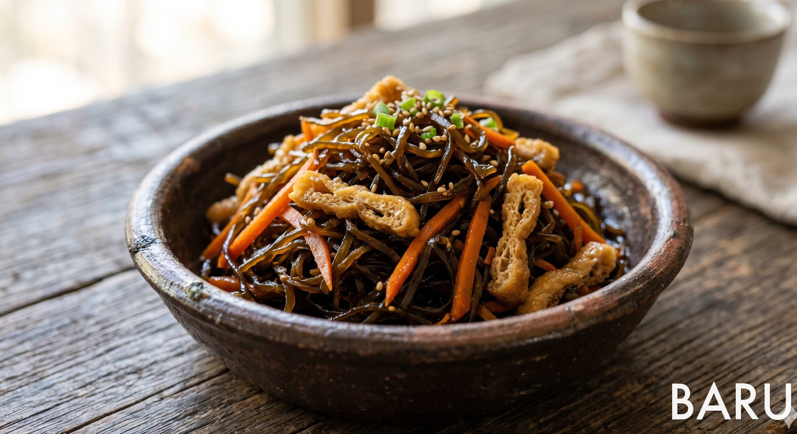 Simmered Shredded Kelp with Vegetables (채 썬 다시마 조림)