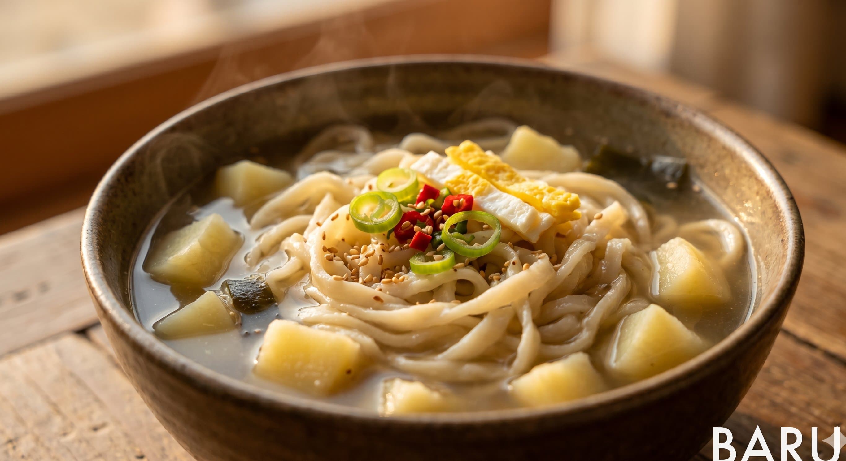 Kalguksu (Hand-Cut Noodle Soup) (칼국수)